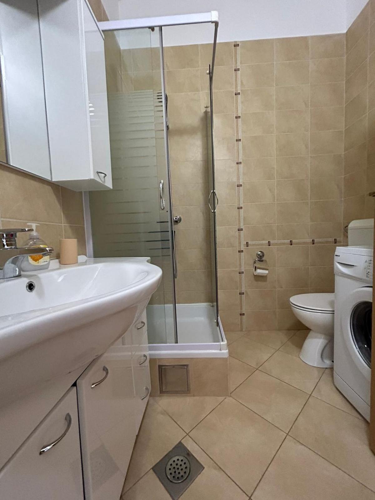 Apartman Krase 메덜린 외부 사진
